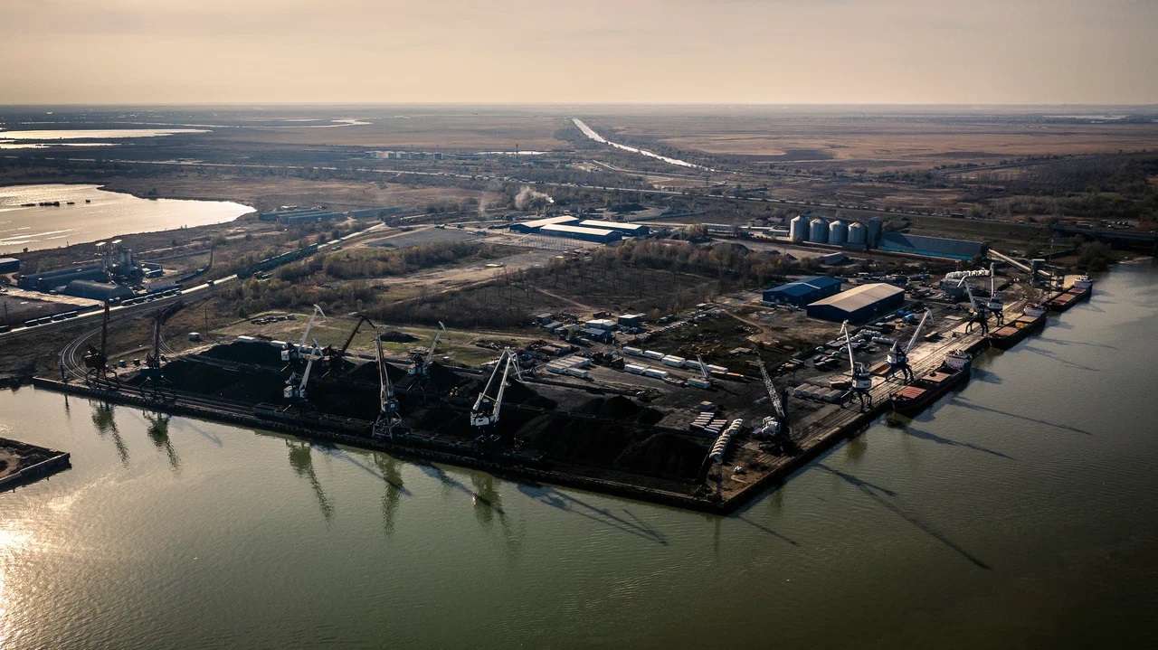Ростовский морской мультимодальный порт запустил оформление и согласование заявок на пропуск в сервисах «Конверста»
